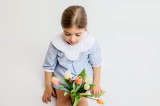 Vestido rayas azul cuello flor